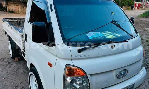 Tenga Tsaru Hyundai H1 Chena Mota in Maputo in Maputo Tenga Tsaru Hyundai H1 Chena Mota in Maputo in Maputo