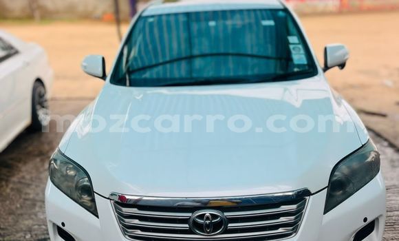 Comprar Usado Toyota Vanguard Branco Carro em Maputo em Maputo Comprar Usado Toyota Vanguard Branco Carro em Maputo em Maputo