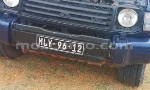 Nunua Ilio tumika Mitsubishi Pajero Bluu Gari ndani ya Maputo nchini Maputo Nunua Ilio tumika Mitsubishi Pajero Bluu Gari ndani ya Maputo nchini Maputo