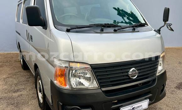 Comprar Usado Nissan Caravan Prata Carro em Maputo em Maputo