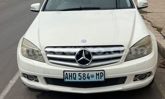 Buy Used Mercedes-Benz A200 White Car in Maputo in Maputo Buy Used Mercedes-Benz A200 White Car in Maputo in Maputo