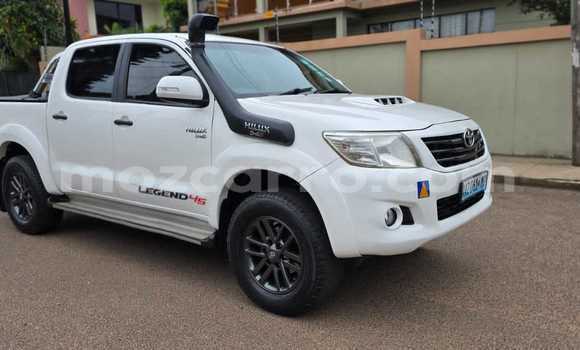 Comprar Usado Toyota Hilux Branco Carro em Maputo em Maputo Comprar Usado Toyota Hilux Branco Carro em Maputo em Maputo
