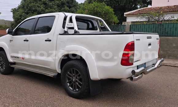 Comprar Usado Toyota Hilux Branco Carro em Maputo em Maputo Comprar Usado Toyota Hilux Branco Carro em Maputo em Maputo