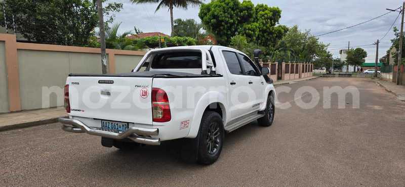 Big with watermark toyota hilux maputo maputo 31024