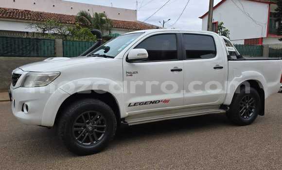Comprar Usado Toyota Hilux Branco Carro em Maputo em Maputo Comprar Usado Toyota Hilux Branco Carro em Maputo em Maputo