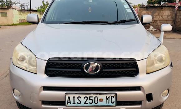 Nunua Ilio tumika Toyota RAV4 Fedha Gari ndani ya Maputo nchini Maputo Nunua Ilio tumika Toyota RAV4 Fedha Gari ndani ya Maputo nchini Maputo