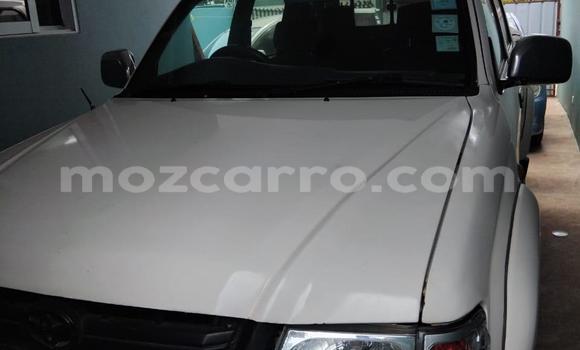 Buy Used Toyota Hilux White Car in Maputo in Maputo Buy Used Toyota Hilux White Car in Maputo in Maputo