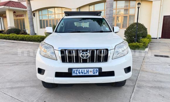 Comprar Usado Toyota Land Cruiser Prado Branco Carro em Maputo em Maputo Comprar Usado Toyota Land Cruiser Prado Branco Carro em Maputo em Maputo