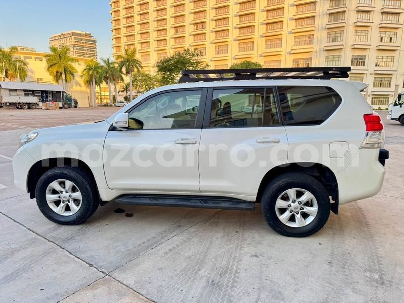 Big with watermark toyota land cruiser prado maputo maputo 31043