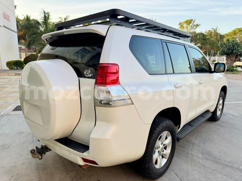 Big with watermark toyota land cruiser prado maputo maputo 31043