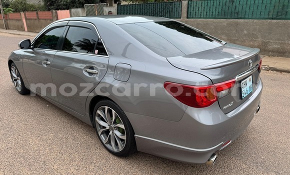 Nunua Ilio tumika Toyota Mark X Fedha Gari ndani ya Maputo nchini Maputo Nunua Ilio tumika Toyota Mark X Fedha Gari ndani ya Maputo nchini Maputo