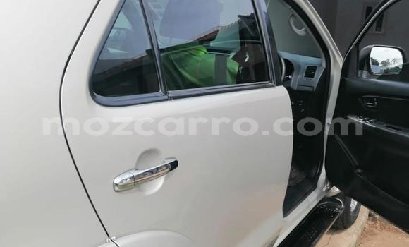 Buy Used Toyota Mark X Silver Car in Maputo in Maputo Buy Used Toyota Mark X Silver Car in Maputo in Maputo