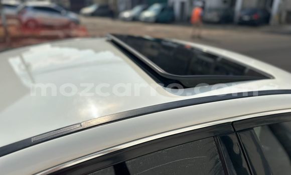 Nunua Ilio tumika Mercedes-Benz C-Classe Nyeupe Gari ndani ya Maputo nchini Maputo Nunua Ilio tumika Mercedes-Benz C-Classe Nyeupe Gari ndani ya Maputo nchini Maputo