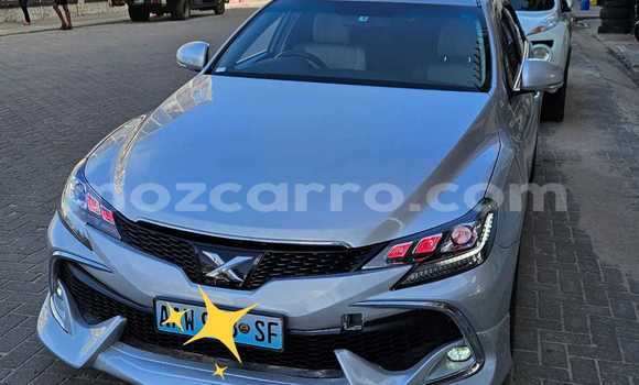 Comprar Usado Toyota Mark X Prata Carro em Maputo em Maputo