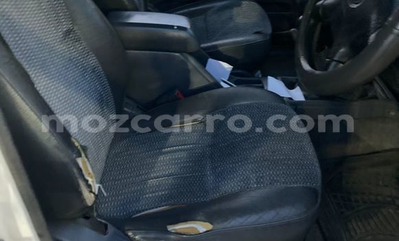 Buy Used Toyota Hilux White Car in Maputo in Maputo Buy Used Toyota Hilux White Car in Maputo in Maputo