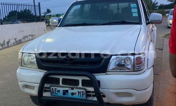Buy Used Toyota Hilux White Car in Maputo in Maputo Buy Used Toyota Hilux White Car in Maputo in Maputo