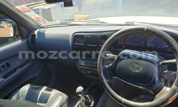 Comprar Usado Toyota Hilux Branco Carro em Maputo em Maputo Comprar Usado Toyota Hilux Branco Carro em Maputo em Maputo