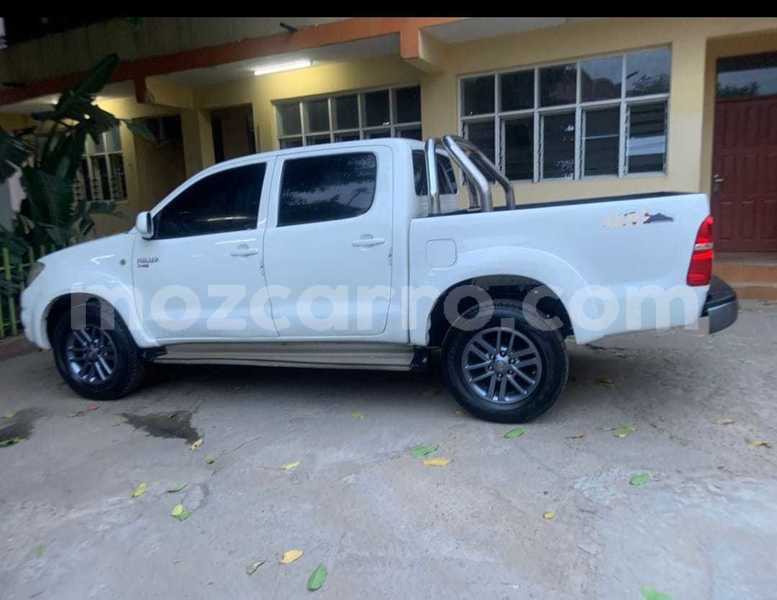 Big with watermark toyota hilux maputo maputo 31060