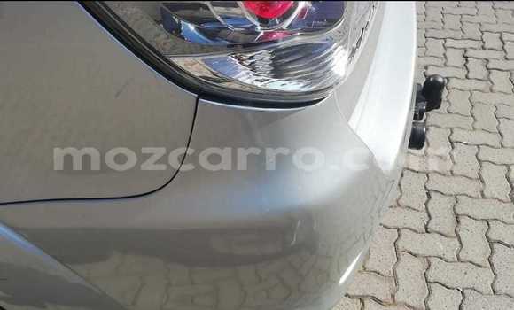Comprar Usado Toyota Fortuner Bege Carro em Maputo em Maputo Comprar Usado Toyota Fortuner Bege Carro em Maputo em Maputo