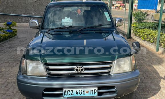 Nunua Ilio tumika Toyota Land Cruiser Prado Kijani Gari ndani ya Maputo nchini Maputo Nunua Ilio tumika Toyota Land Cruiser Prado Kijani Gari ndani ya Maputo nchini Maputo