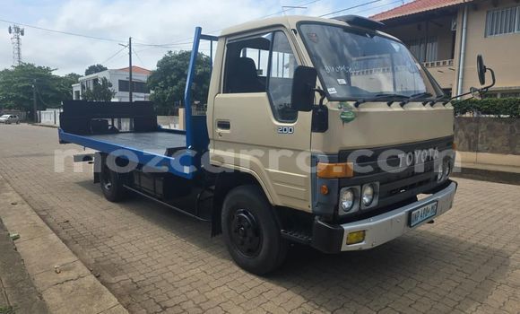 Comprar Usado Toyota Dyna De outros Carro em Maputo em Maputo Comprar Usado Toyota Dyna De outros Carro em Maputo em Maputo