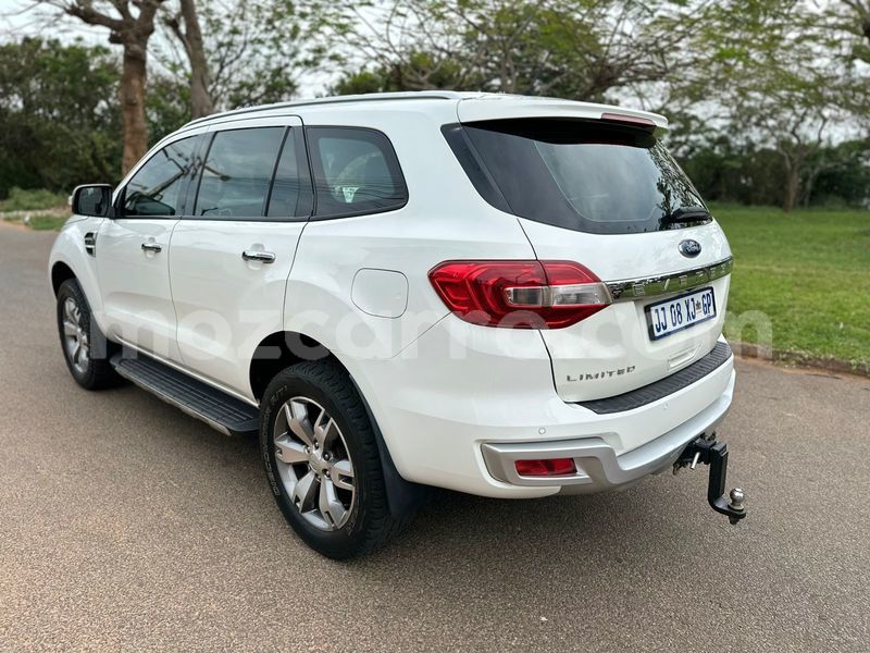 Big with watermark ford everest maputo maputo 31072