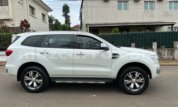 Comprar Usado Ford Everest Branco Carro em Maputo em Maputo Comprar Usado Ford Everest Branco Carro em Maputo em Maputo