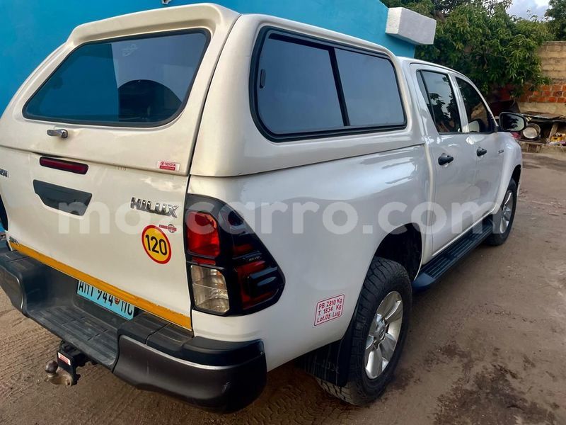 Big with watermark toyota hilux maputo maputo 31087