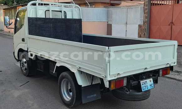 Nunua Mpya Toyota Dyna Nyeupe Gari ndani ya Maputo nchini Maputo Nunua Mpya Toyota Dyna Nyeupe Gari ndani ya Maputo nchini Maputo