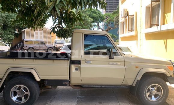 Buy Used Toyota Land Cruiser Other Car in Maputo in Maputo