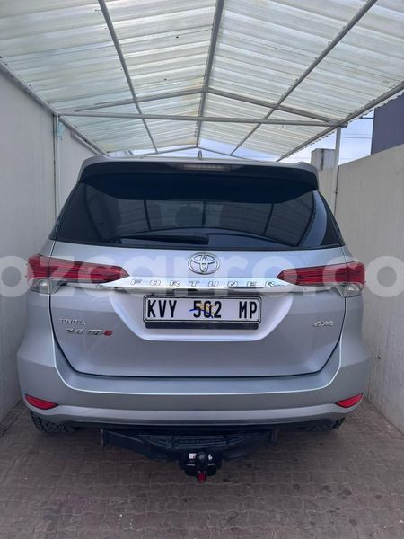 Big with watermark toyota fortuner maputo maputo 31105