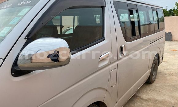 Buy Used Toyota Hiace Other Car in Maputo in Maputo Buy Used Toyota Hiace Other Car in Maputo in Maputo