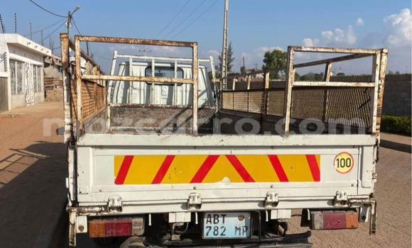 Tenga Tsaru Toyota Dyna Chena Mota in Maputo in Maputo Tenga Tsaru Toyota Dyna Chena Mota in Maputo in Maputo