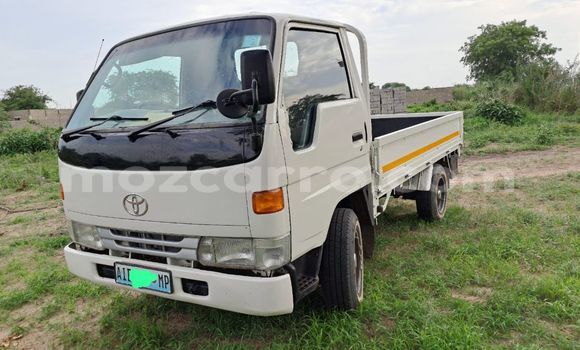 Tenga Tsaru Toyota Dyna Chena Mota in Maputo in Maputo Tenga Tsaru Toyota Dyna Chena Mota in Maputo in Maputo