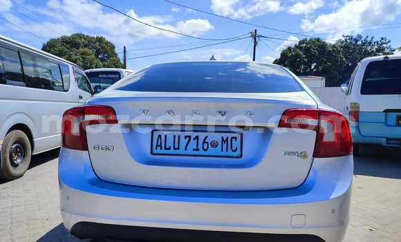 Tenga Tsaru Volvo S60 Zvimwe Mota in Maputo in Maputo Tenga Tsaru Volvo S60 Zvimwe Mota in Maputo in Maputo