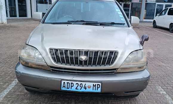 Nunua Ilio tumika Toyota Harrier Nyingine Gari ndani ya Maputo nchini Maputo Nunua Ilio tumika Toyota Harrier Nyingine Gari ndani ya Maputo nchini Maputo