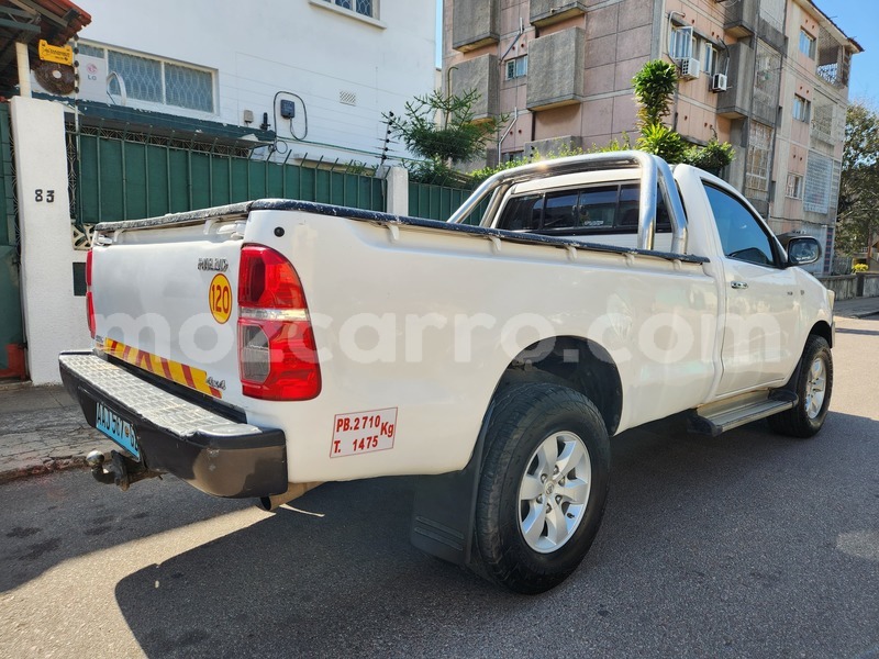 Big with watermark toyota hilux maputo maputo 31150