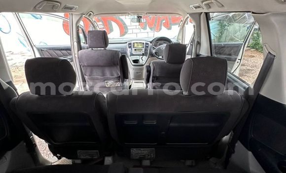 Nunua Mpya Toyota Alphard Nyeupe Gari ndani ya Maputo nchini Maputo Nunua Mpya Toyota Alphard Nyeupe Gari ndani ya Maputo nchini Maputo