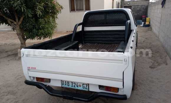 Nunua Ilio tumika Isuzu KB Nyeupe Gari ndani ya Maputo nchini Maputo Nunua Ilio tumika Isuzu KB Nyeupe Gari ndani ya Maputo nchini Maputo