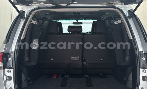 Tenga Tsaru Toyota Fortuner Beige Mota in Maputo in Maputo Tenga Tsaru Toyota Fortuner Beige Mota in Maputo in Maputo