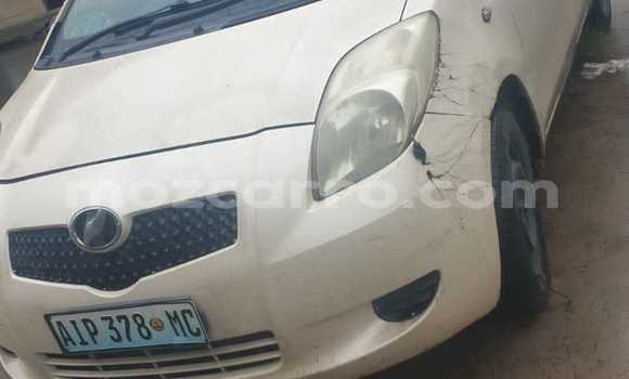 Buy Used Toyota Vitz Beige Car in Maputo in Maputo