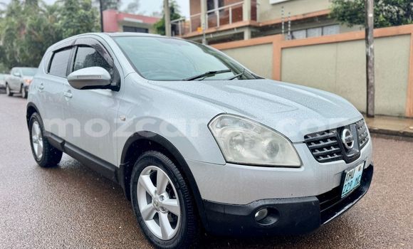Tenga Tsaru Nissan Dualis Beige Mota in Maputo in Maputo