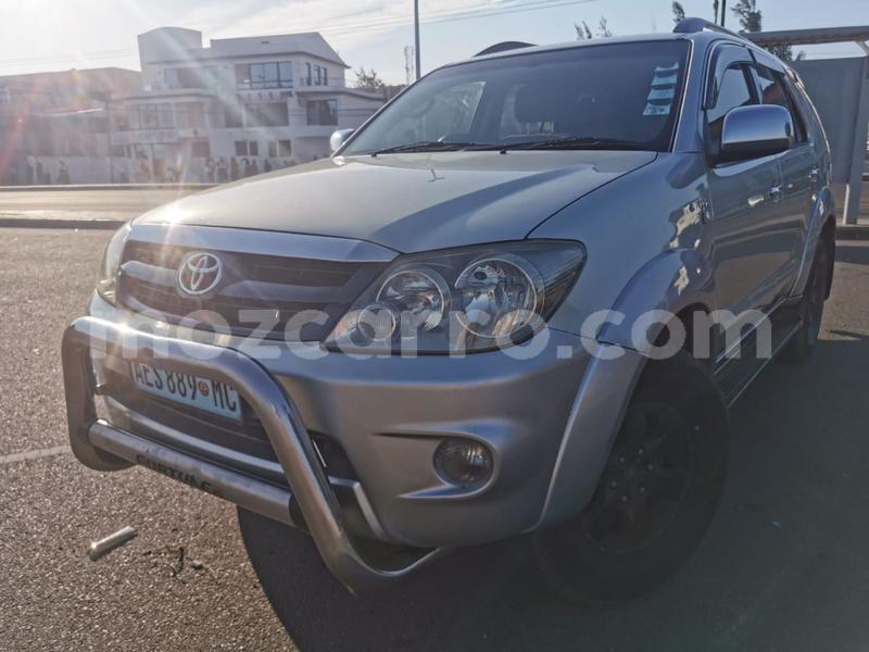 Big with watermark toyota fortuner maputo maputo 31174