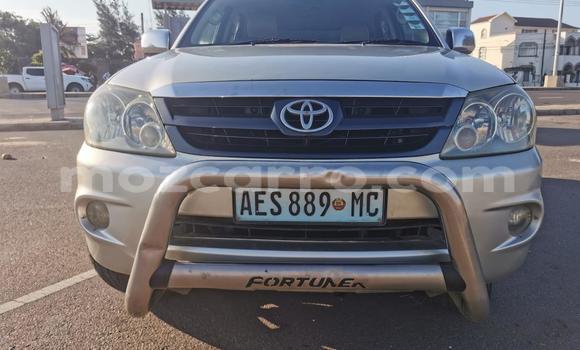 Buy Used Toyota Fortuner Beige Car in Maputo in Maputo Buy Used Toyota Fortuner Beige Car in Maputo in Maputo