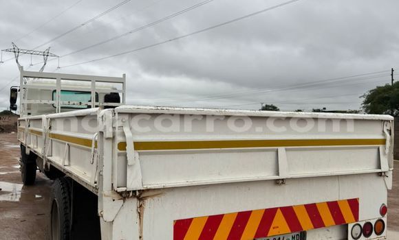 Nunua Ilio tumika Toyota 4Runner Nyeupe Gari ndani ya Maputo nchini Maputo Nunua Ilio tumika Toyota 4Runner Nyeupe Gari ndani ya Maputo nchini Maputo