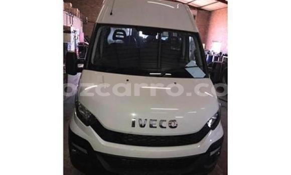 Buy Used Iveco Daily White Truck in Gilé in Zambezia Buy Used Iveco Daily White Truck in Gilé in Zambezia