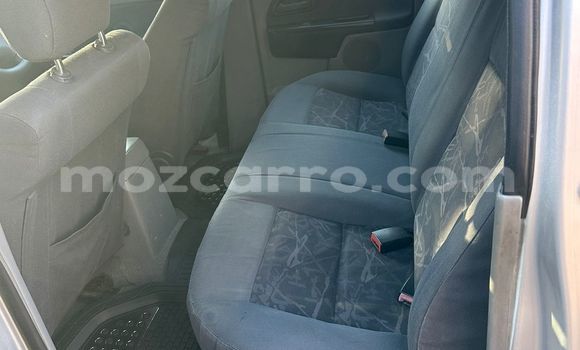 Comprar Usado Isuzu KB De outros Carro em Maputo em Maputo Comprar Usado Isuzu KB De outros Carro em Maputo em Maputo