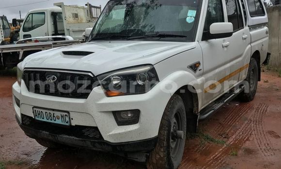 Comprar Usado Mahindra Scorpio Branco Carro em Maputo em Maputo