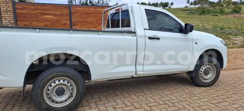 Big with watermark mazda bt 50 maputo maputo 31213