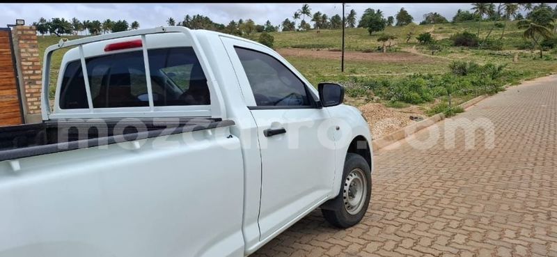 Big with watermark mazda bt 50 maputo maputo 31213